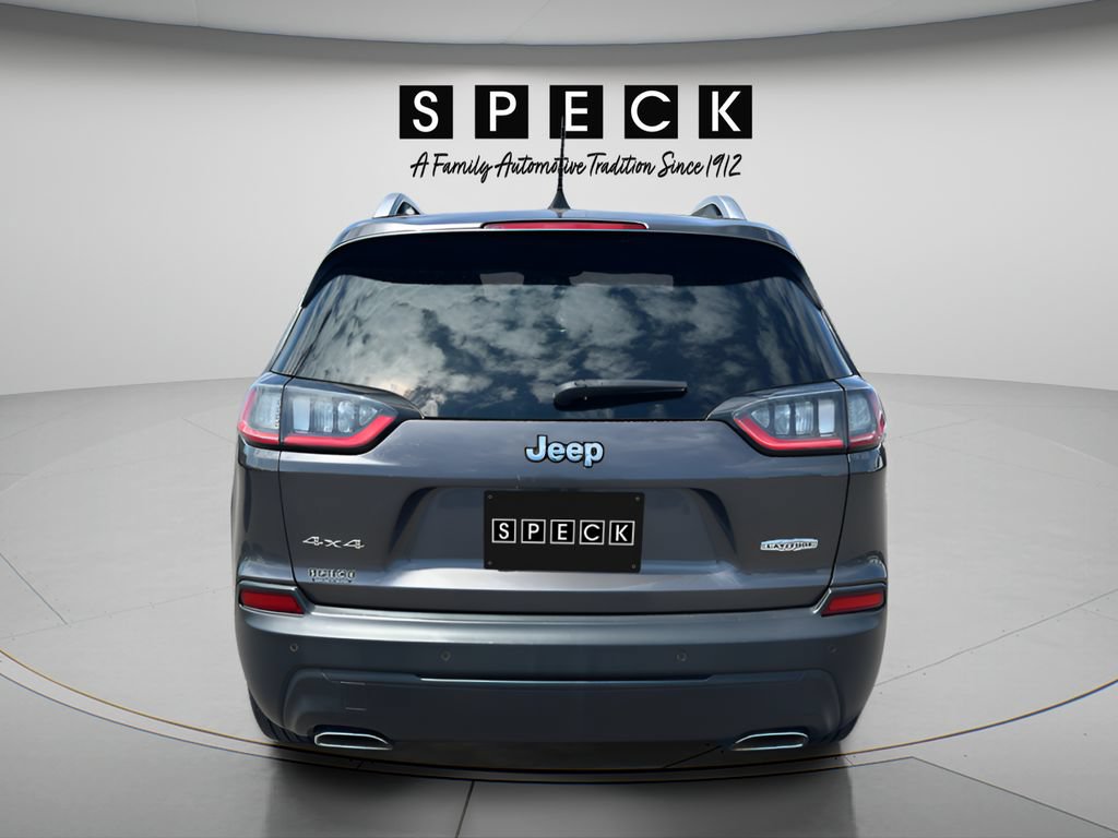 Used 2019 Jeep Cherokee Latitude Plus w/ Cold Weather Group AWD/4WD image 4