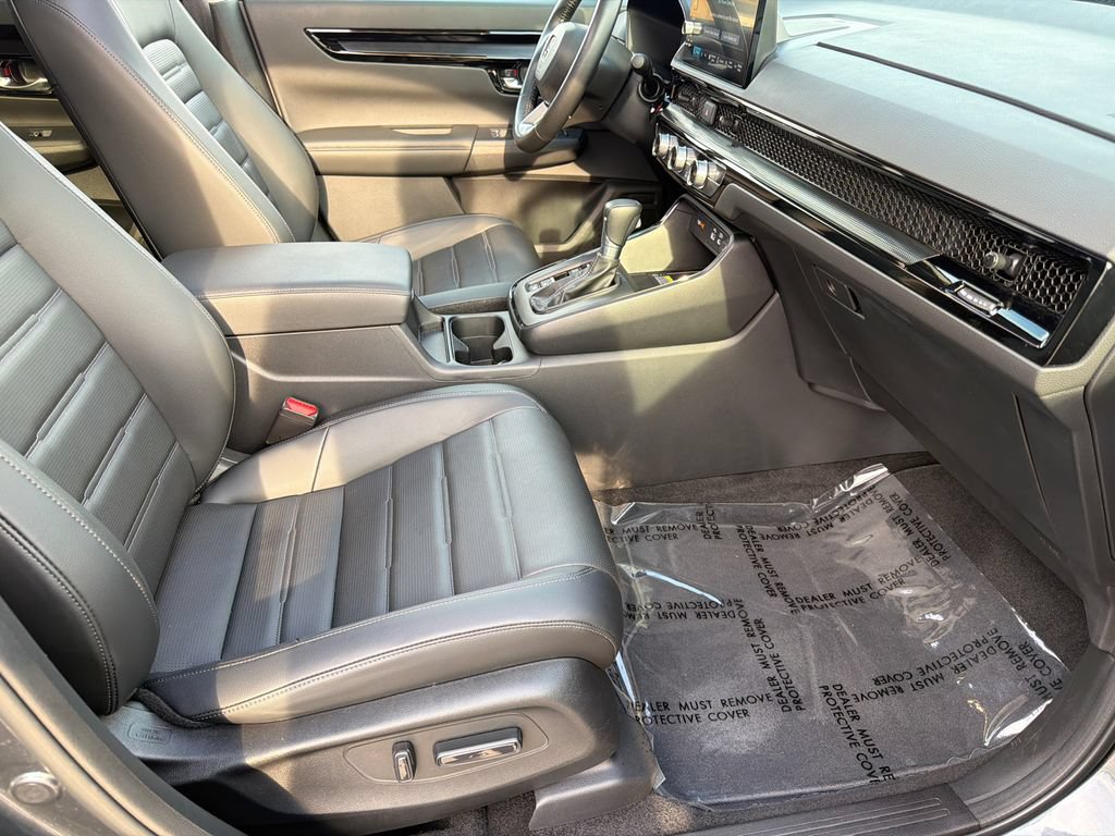 Used 2025 Honda CR-V EX-L image 16