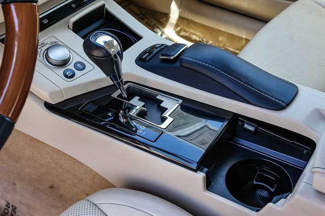 Used 2013 Lexus ES 300h w/ Luxury Pkg FWD image 22