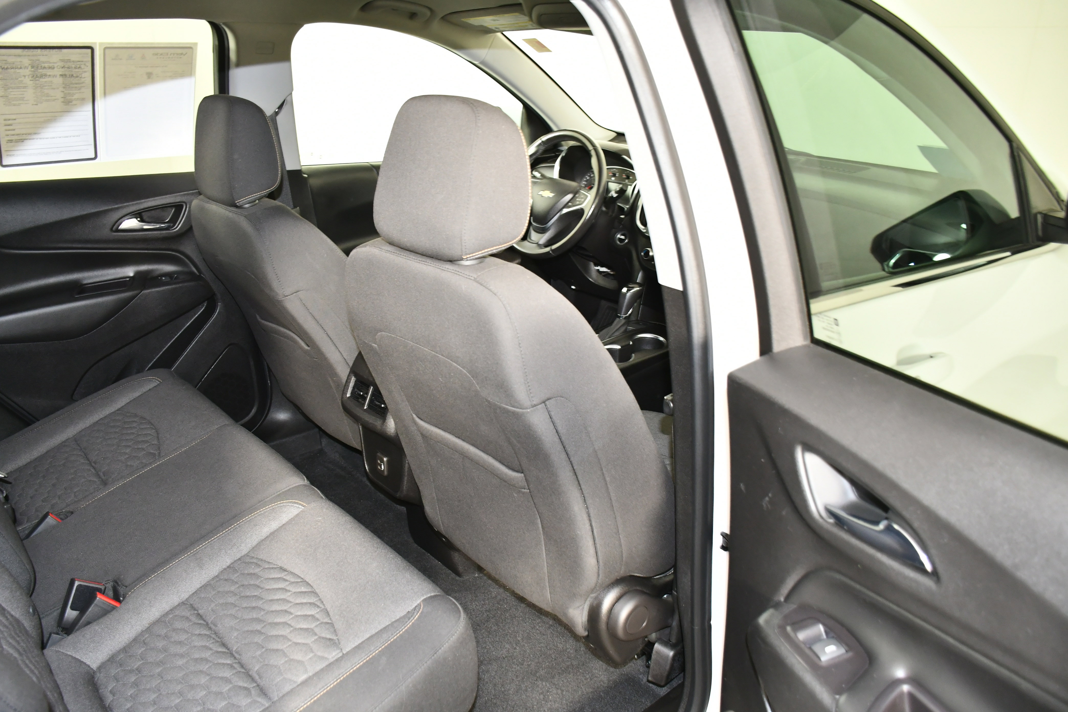 Used 2019 Chevrolet Equinox LT image 42