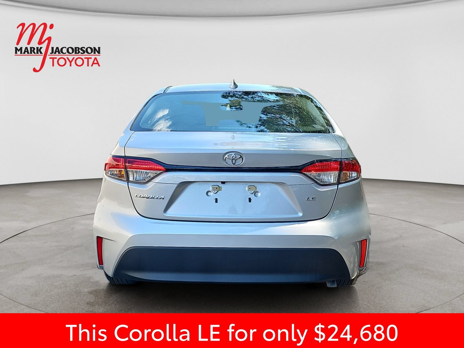 Used 2026 Toyota Corolla LE FWD image 11