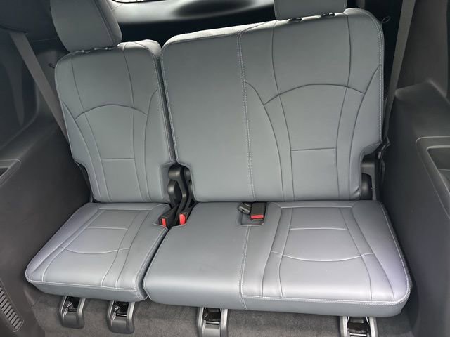 Used 2024 Buick Enclave Essence w/ Experience Buick Package AWD/4WD image 51