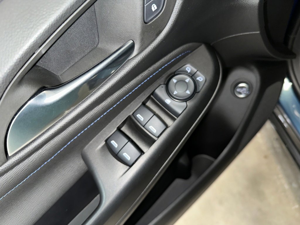 Used 2024 Buick Envista Sport Touring w/ Convenience I Package image 6