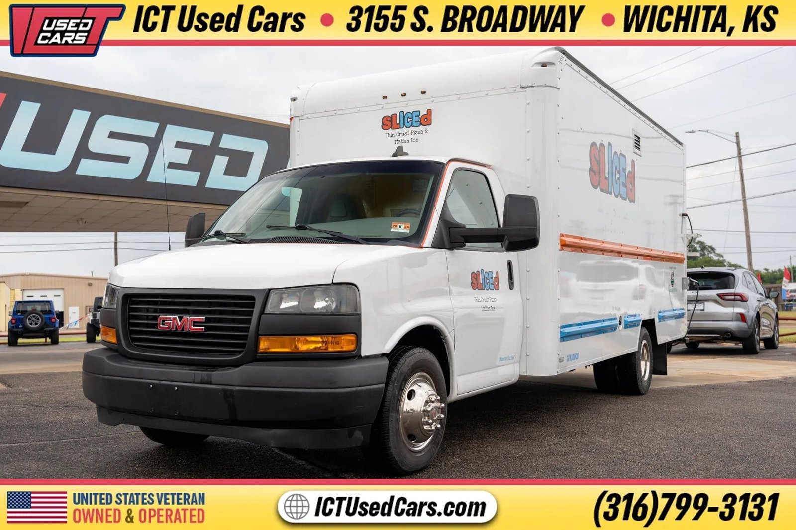 Used 2018 GMC Savana 3500 Extended w/ Driver Convenience Package RWD image 9