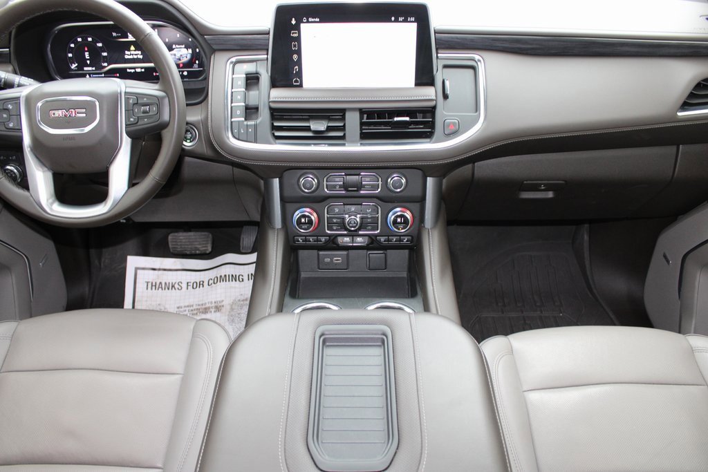 Used 2023 GMC Yukon SLT w/ SLT Luxury Package image 34