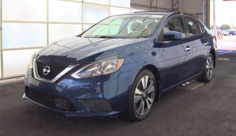 Used 2019 Nissan Sentra SV w/ Special Edition Package FWD image 2