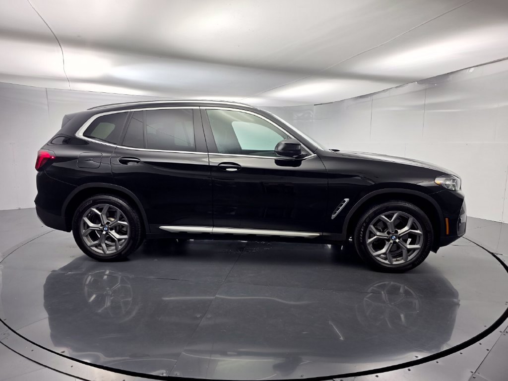 Certified 2024 BMW X3 sDrive30i w/ Convenience Package RWD image 3