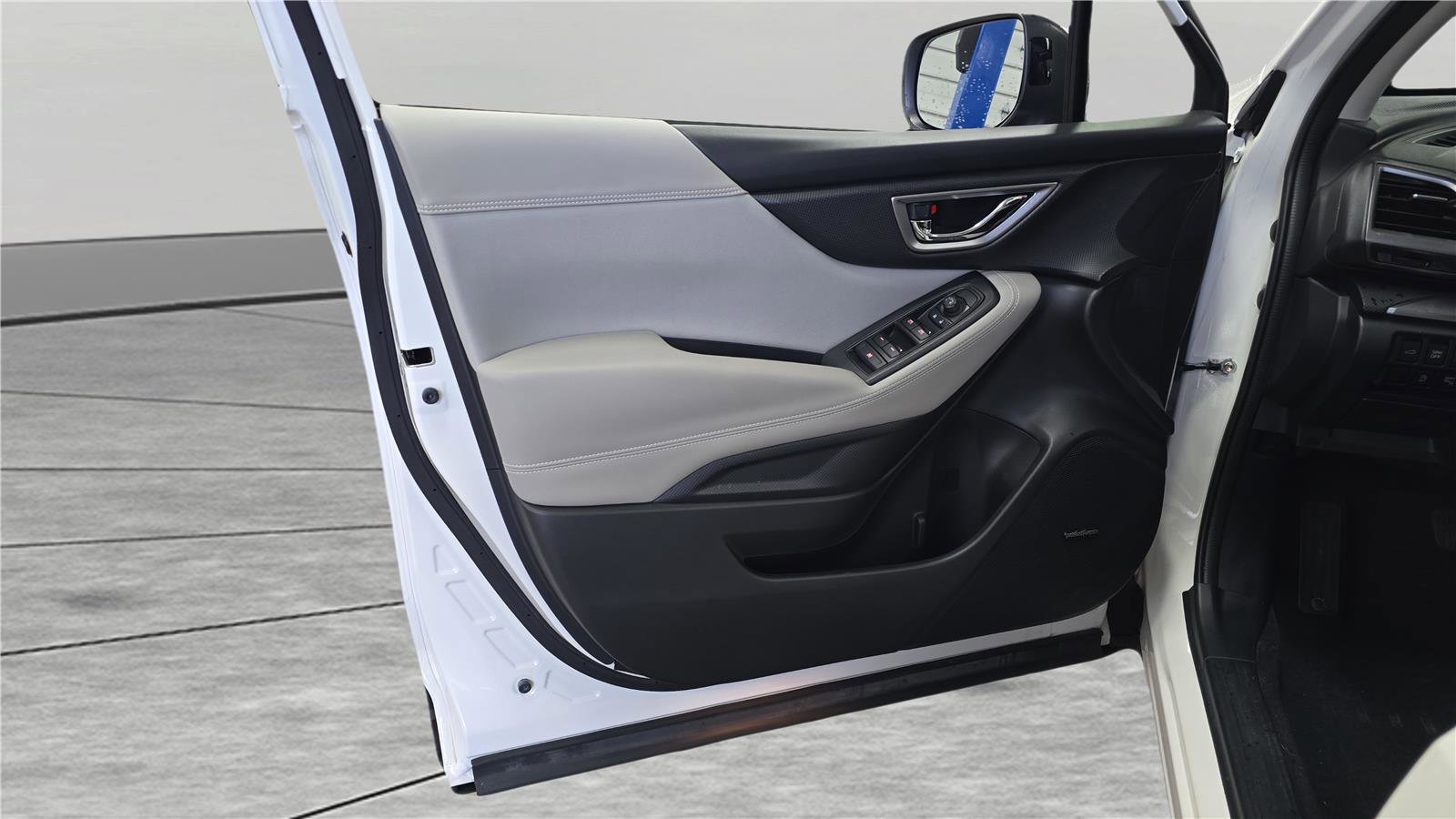 Used 2023 Subaru Forester Premium image 12