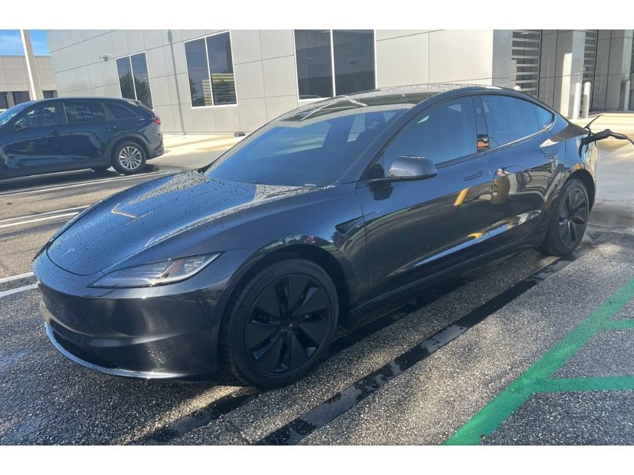 Used 2025 Tesla Model 3 Long Range RWD image 3