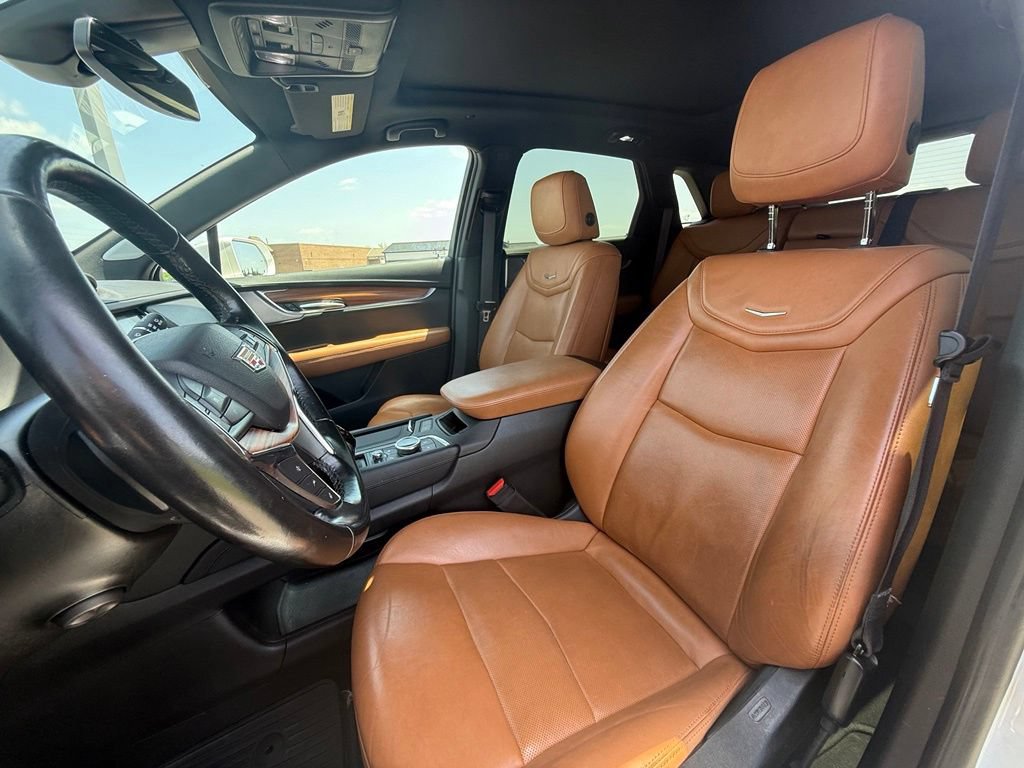 Used 2020 Cadillac XT5 Premium Luxury AWD/4WD image 28