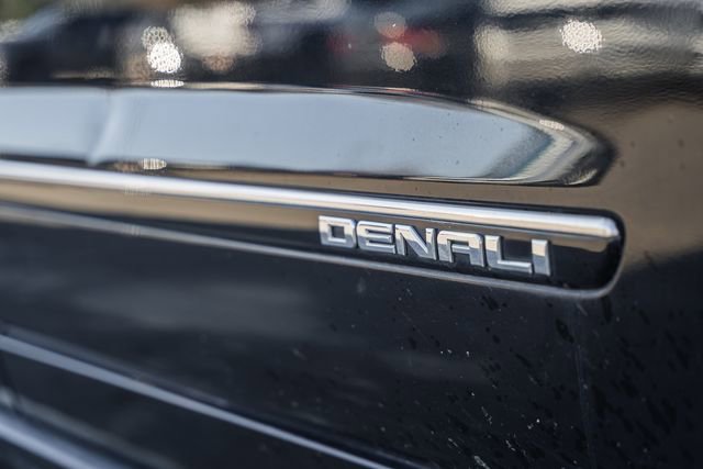 Used 2016 GMC Acadia Denali image 20