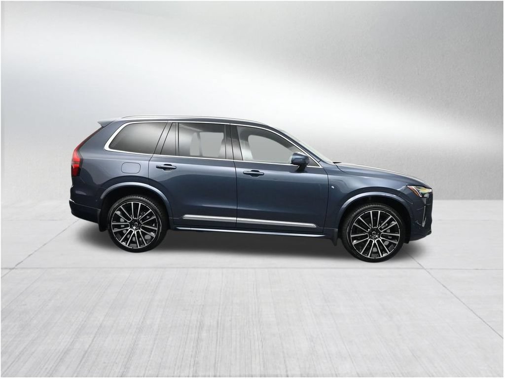 New 2026 Volvo XC90 B6 Plus w/ Protection Package Premier AWD/4WD image 6