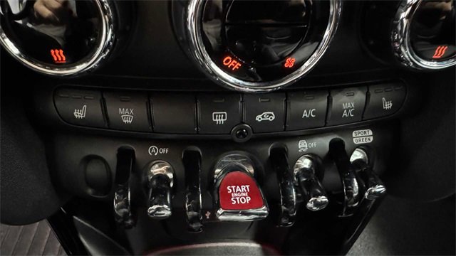Used 2022 MINI Cooper S image 24