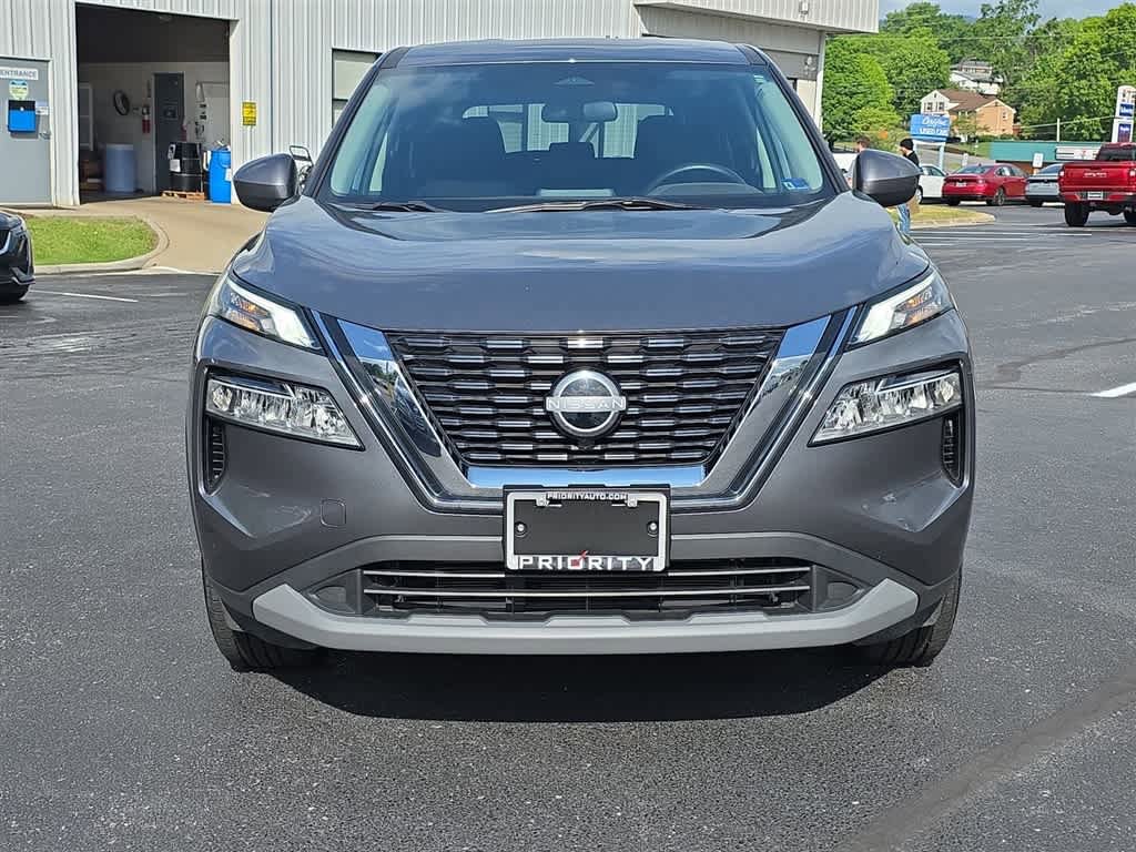 Used 2023 Nissan Rogue SV AWD/4WD image 4