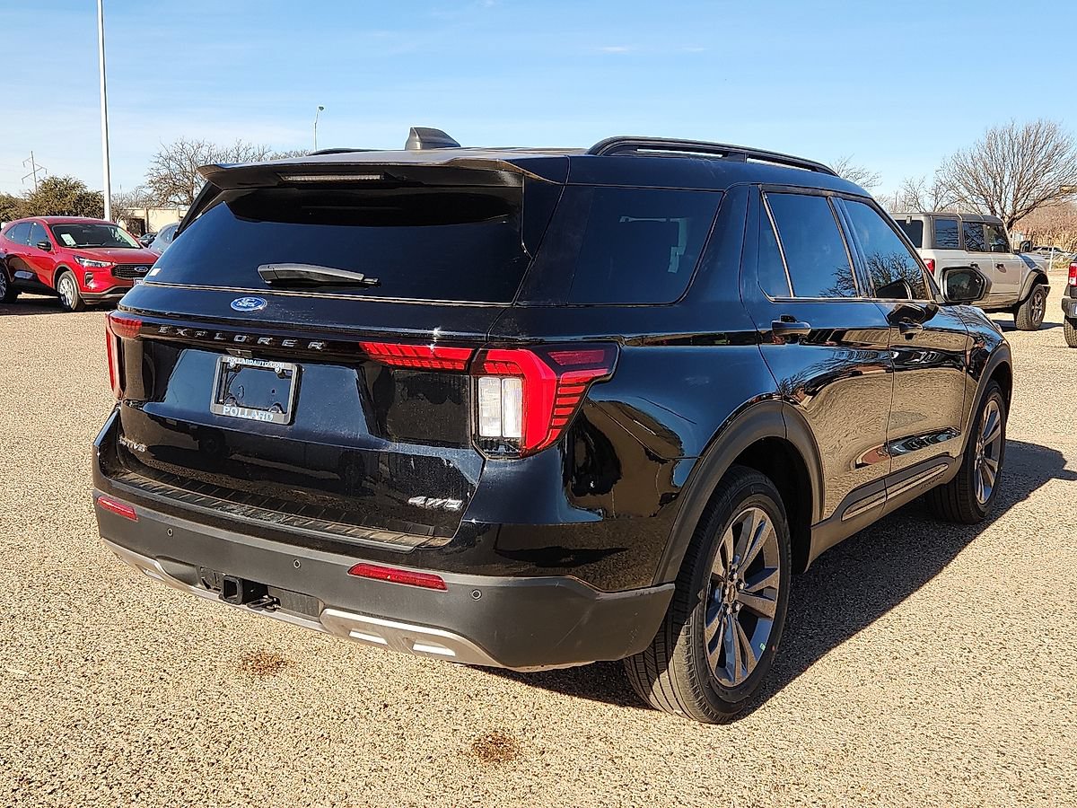 New 2026 Ford Explorer Active w/ Active Comfort Package AWD/4WD image 3