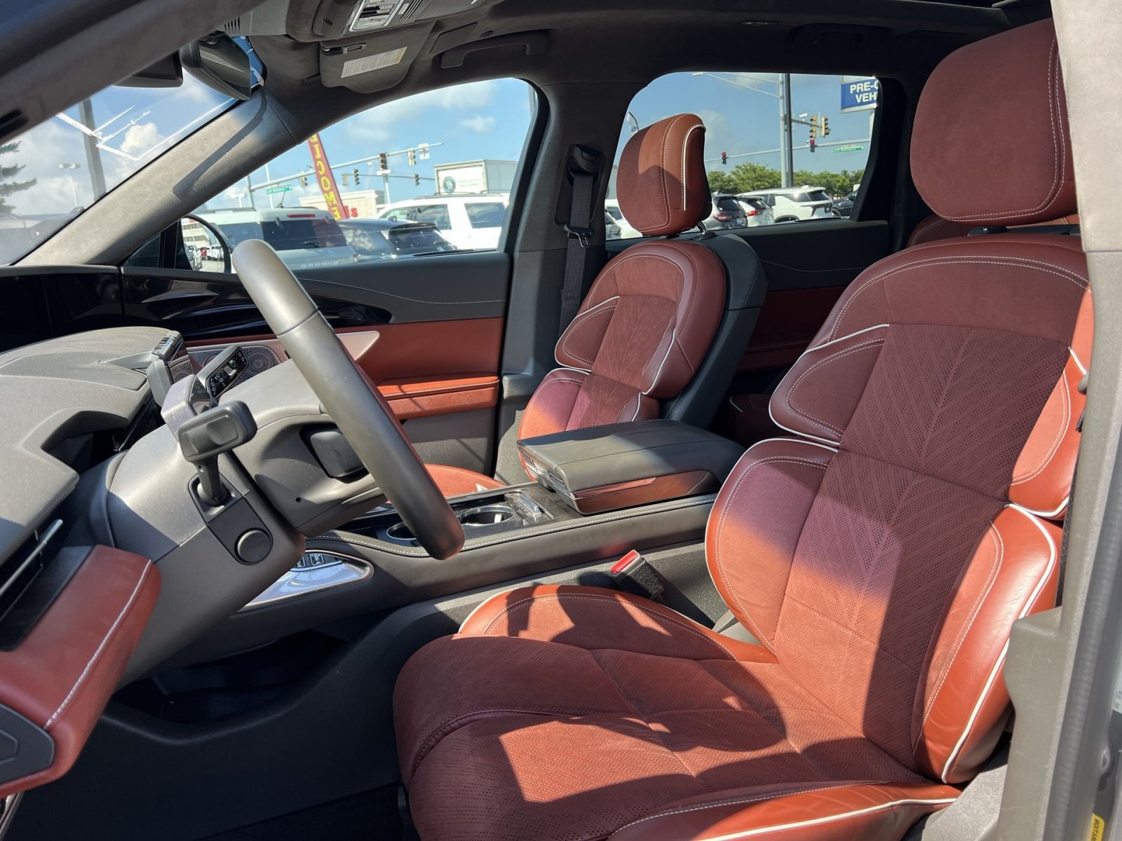 Used 2024 Lincoln Nautilus Black Label AWD/4WD image 13