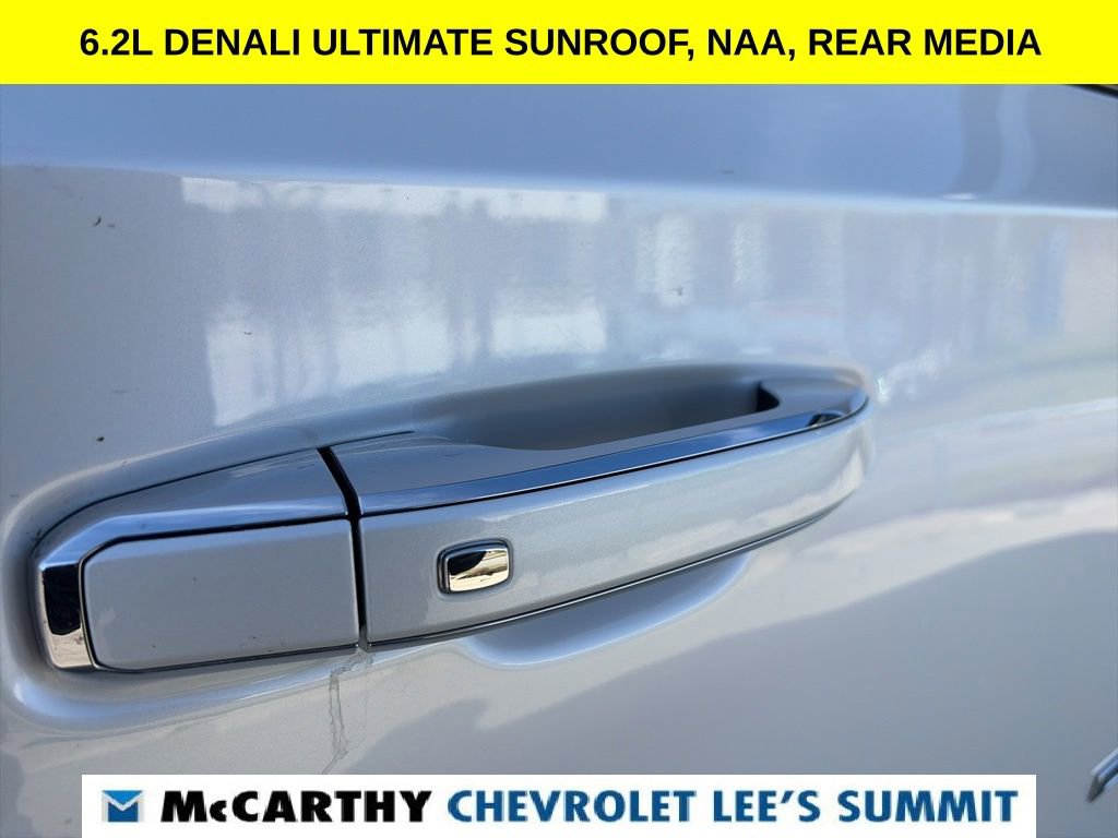 Used 2023 GMC Yukon Denali Ultimate image 32