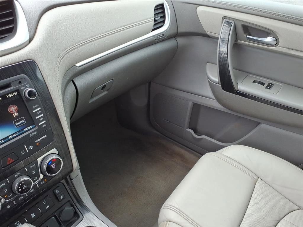 Used 2017 Chevrolet Traverse Premier w/ LPO, 'HIT The Road' Package image 32