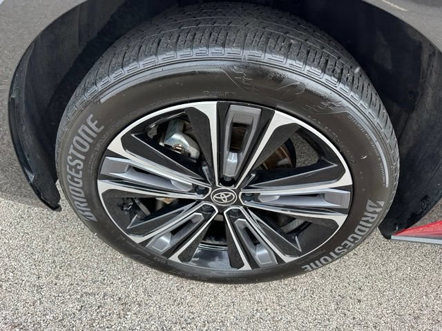 Used 2023 Toyota bZ4X AWD w/ Weather Package image 8