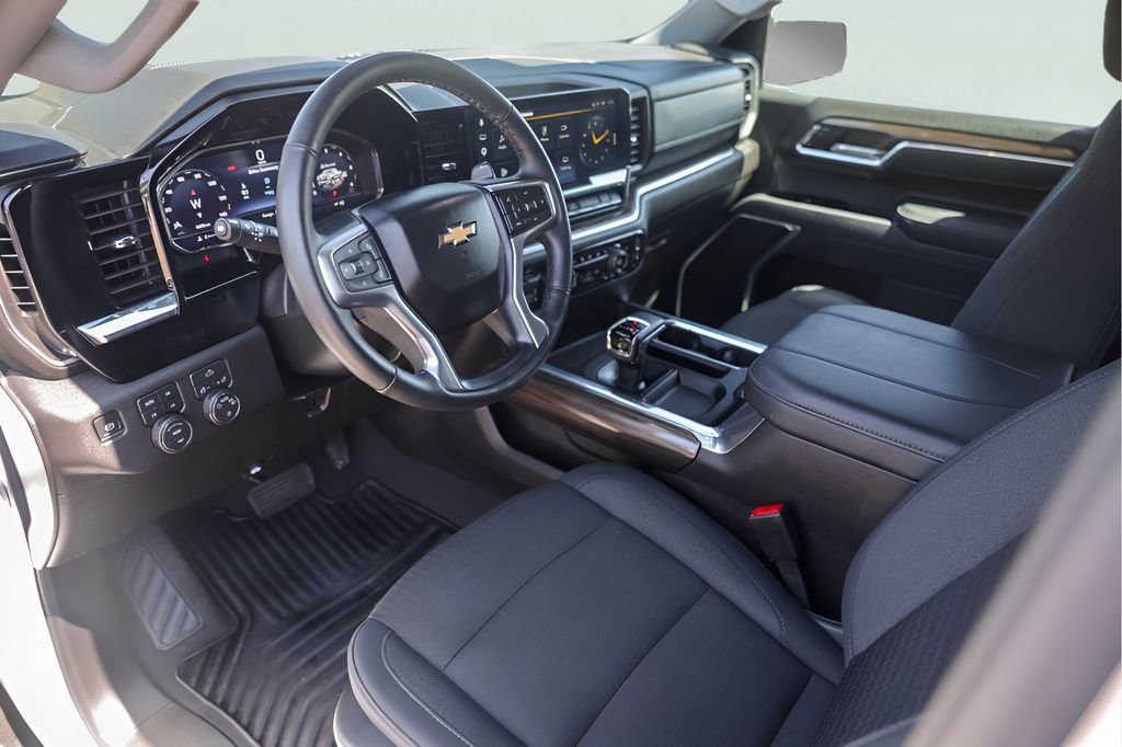 Used 2025 Chevrolet Silverado 1500 LT w/ Texas Edition Plus AWD/4WD image 13