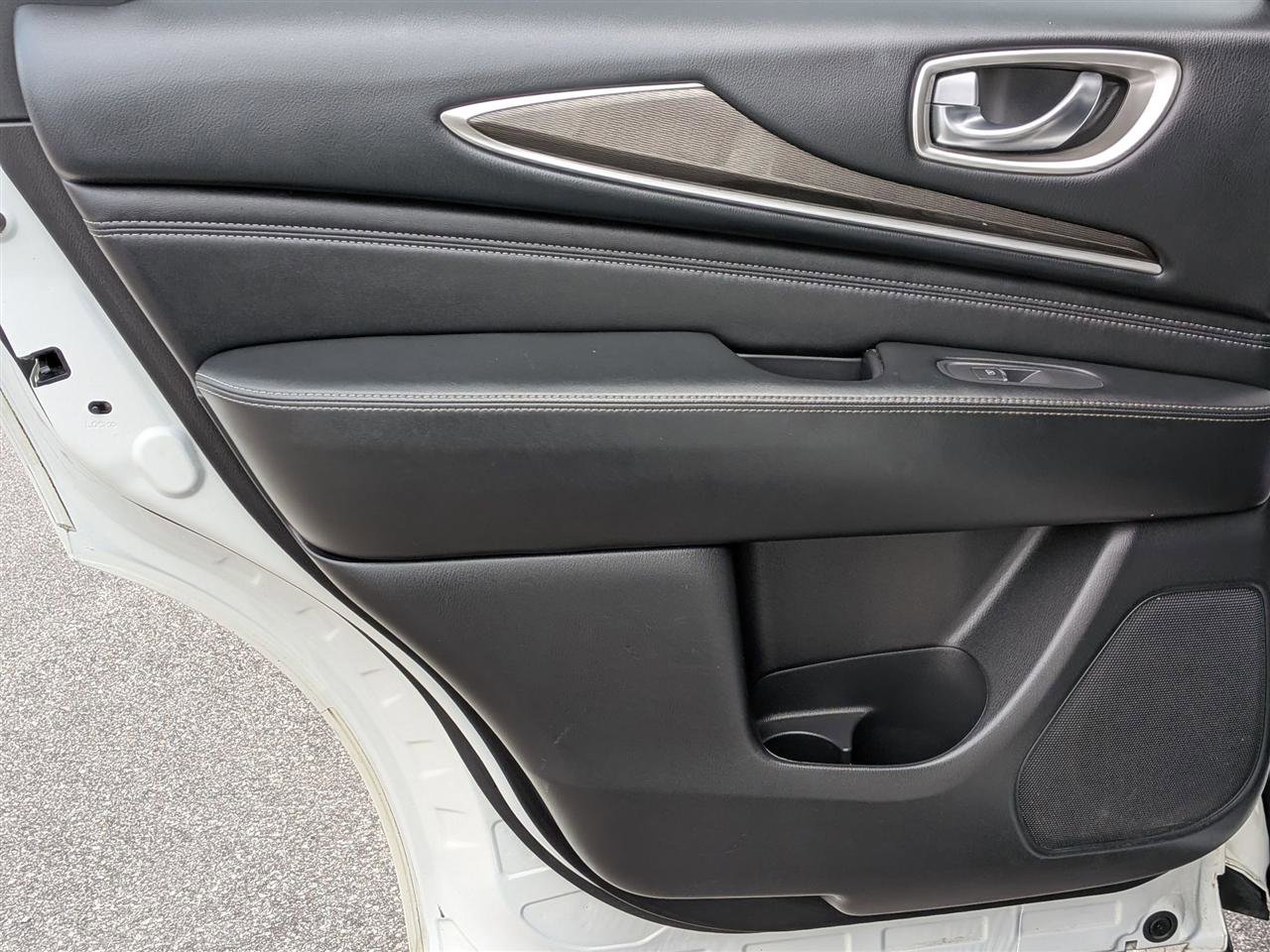 Used 2016 INFINITI QX60 AWD w/ Premium Plus Package image 27