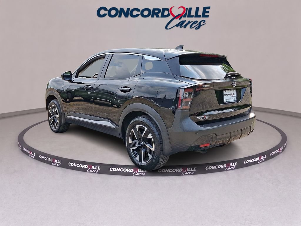Certified 2025 Nissan Kicks SV AWD/4WD image 5