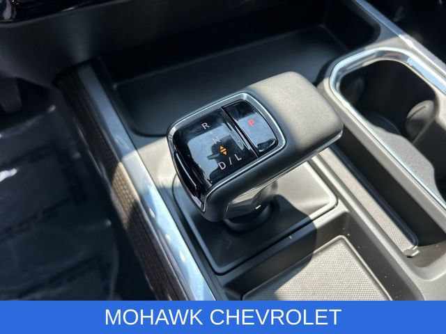 Used 2023 Chevrolet Silverado 1500 RST AWD/4WD image 16