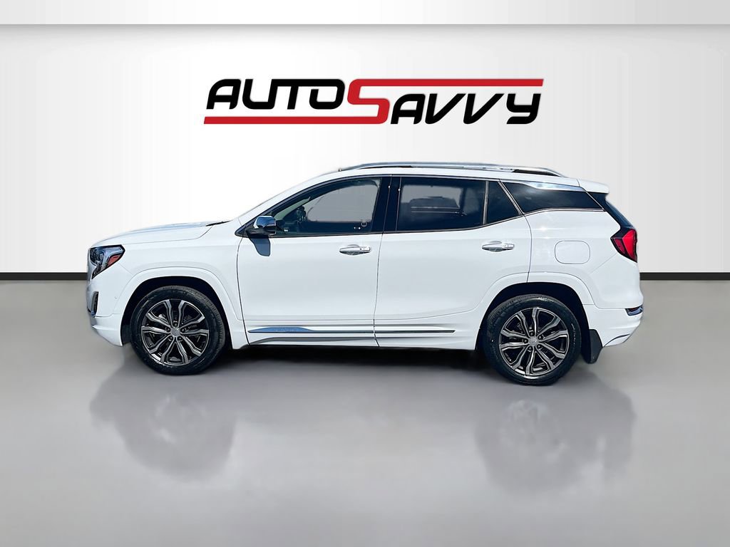 Used 2020 GMC Terrain Denali w/ GMC Pro Grade Package AWD/4WD image 4