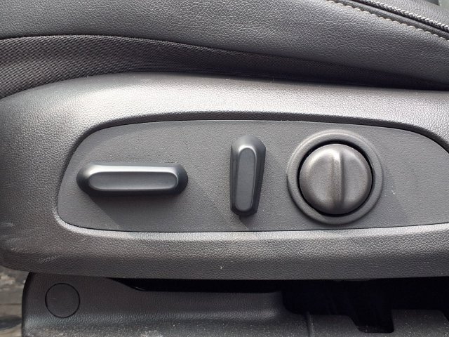 Used 2024 Buick Encore GX Preferred w/ Comfort Package AWD/4WD image 4