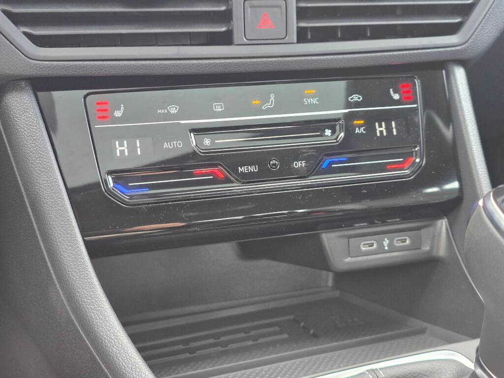 New 2026 Volkswagen Jetta SE image 29