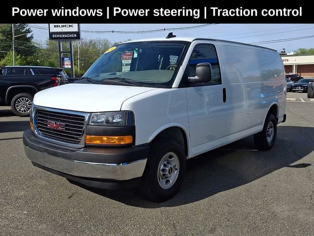 Used 2024 GMC Savana 2500 w/ Driver Convenience Package RWD image 3
