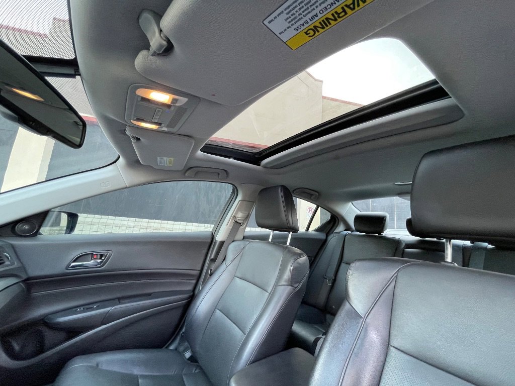 Used 2017 Acura ILX FWD image 48