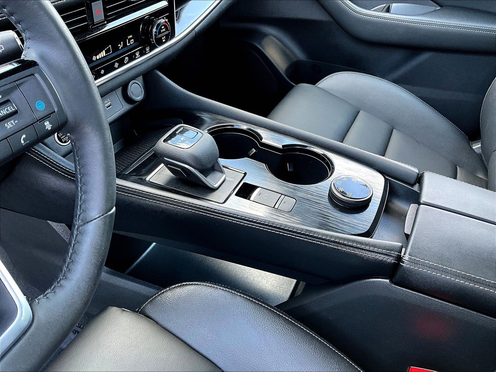 Certified 2023 Nissan Rogue SL AWD/4WD image 21