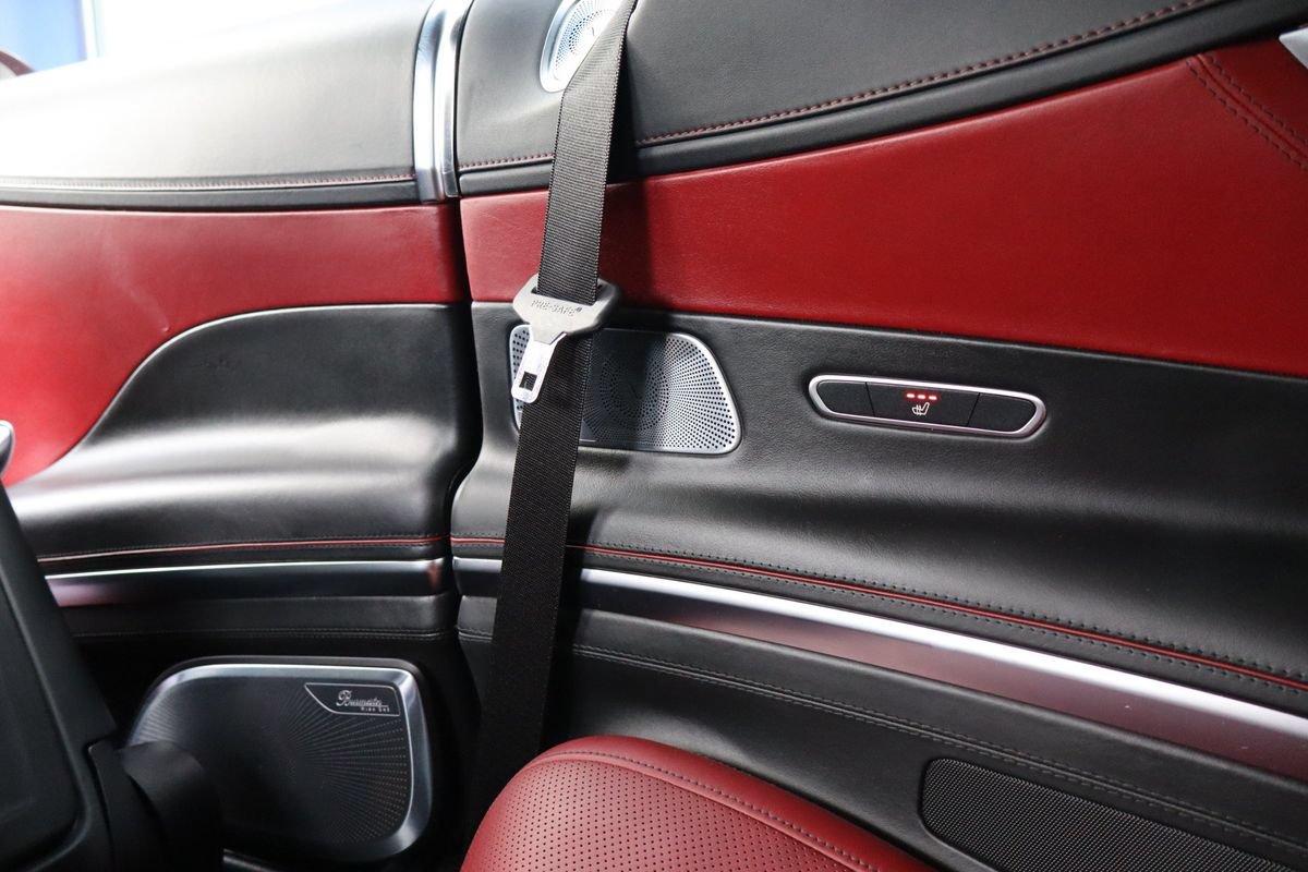Used 2015 Mercedes-Benz S 550 4MATIC Coupe image 28