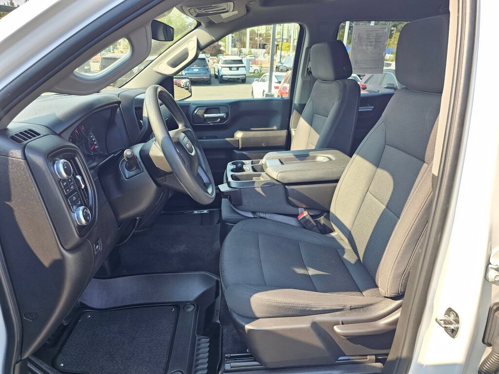 Used 2024 GMC Sierra 1500 Pro w/ Graphite Edition AWD/4WD image 19