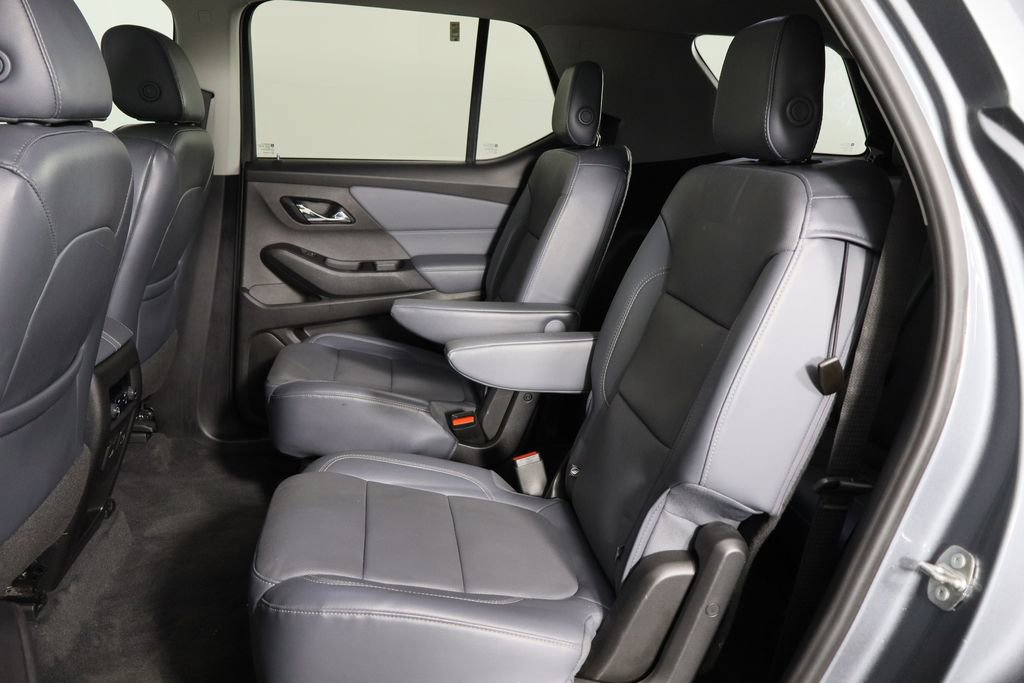 Used 2018 Chevrolet Traverse Premier w/ Driver Confidence II Package image 16