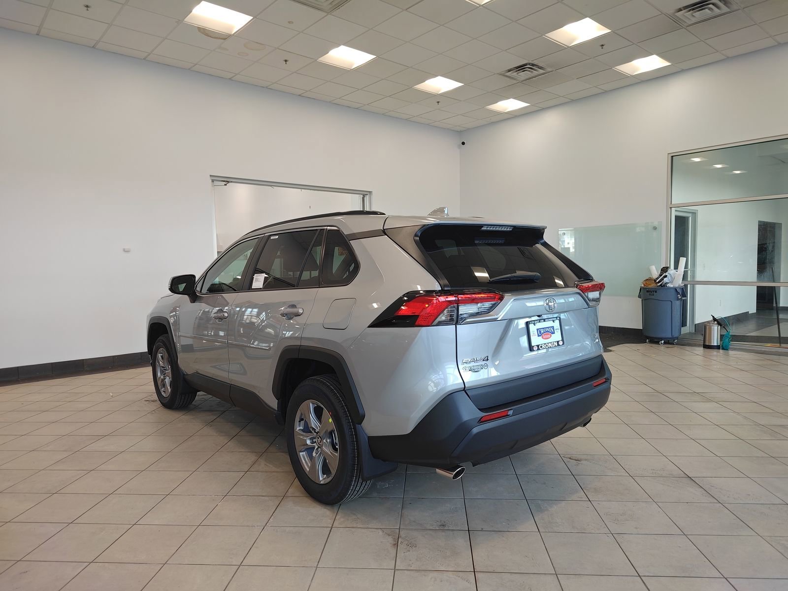 New 2025 Toyota RAV4 XLE w/ Convenience Package image 5