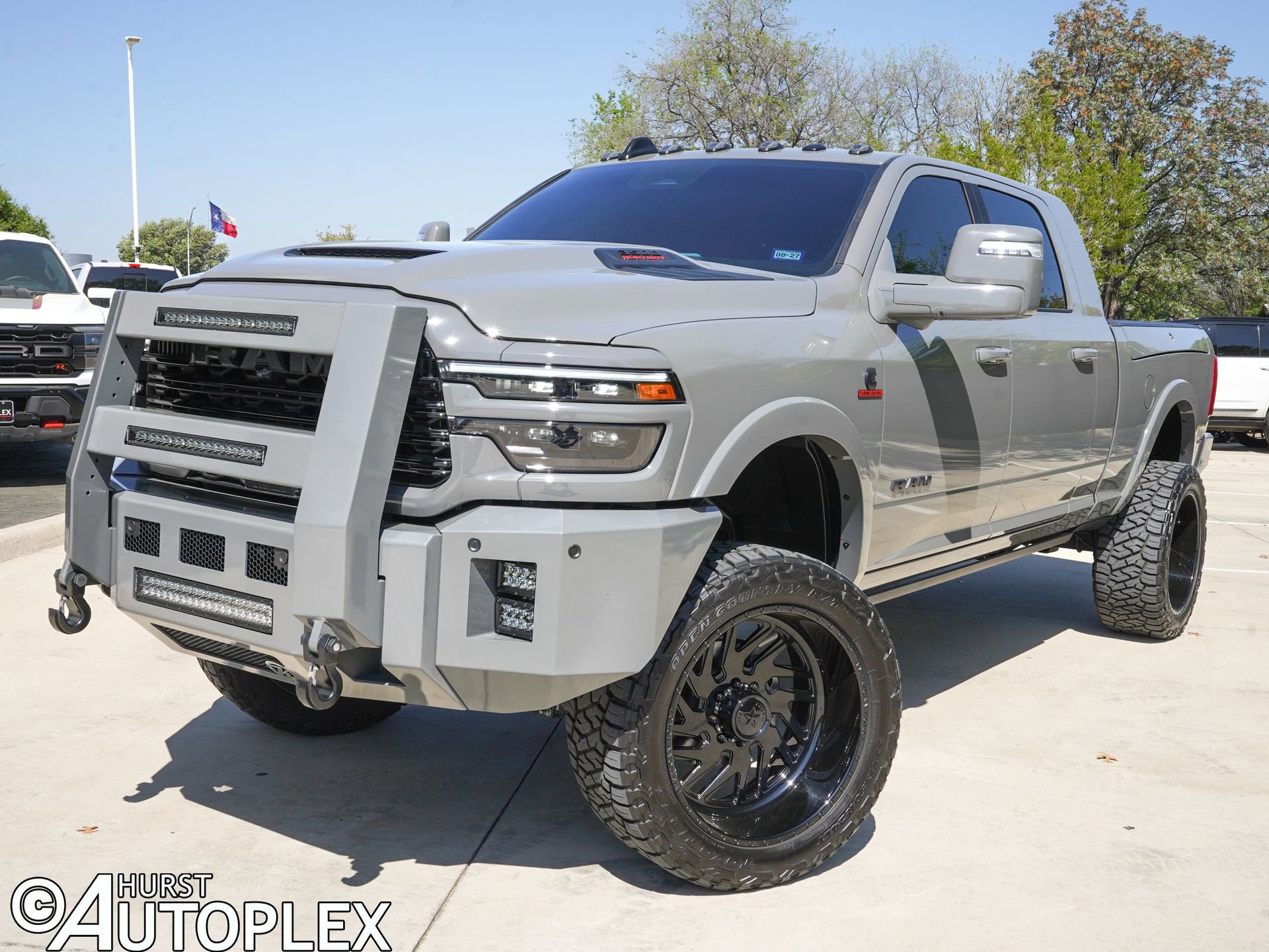 Used 2026 RAM 3500 Limited AWD/4WD image 1