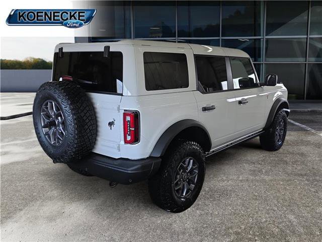 New 2025 Ford Bronco Badlands image 12