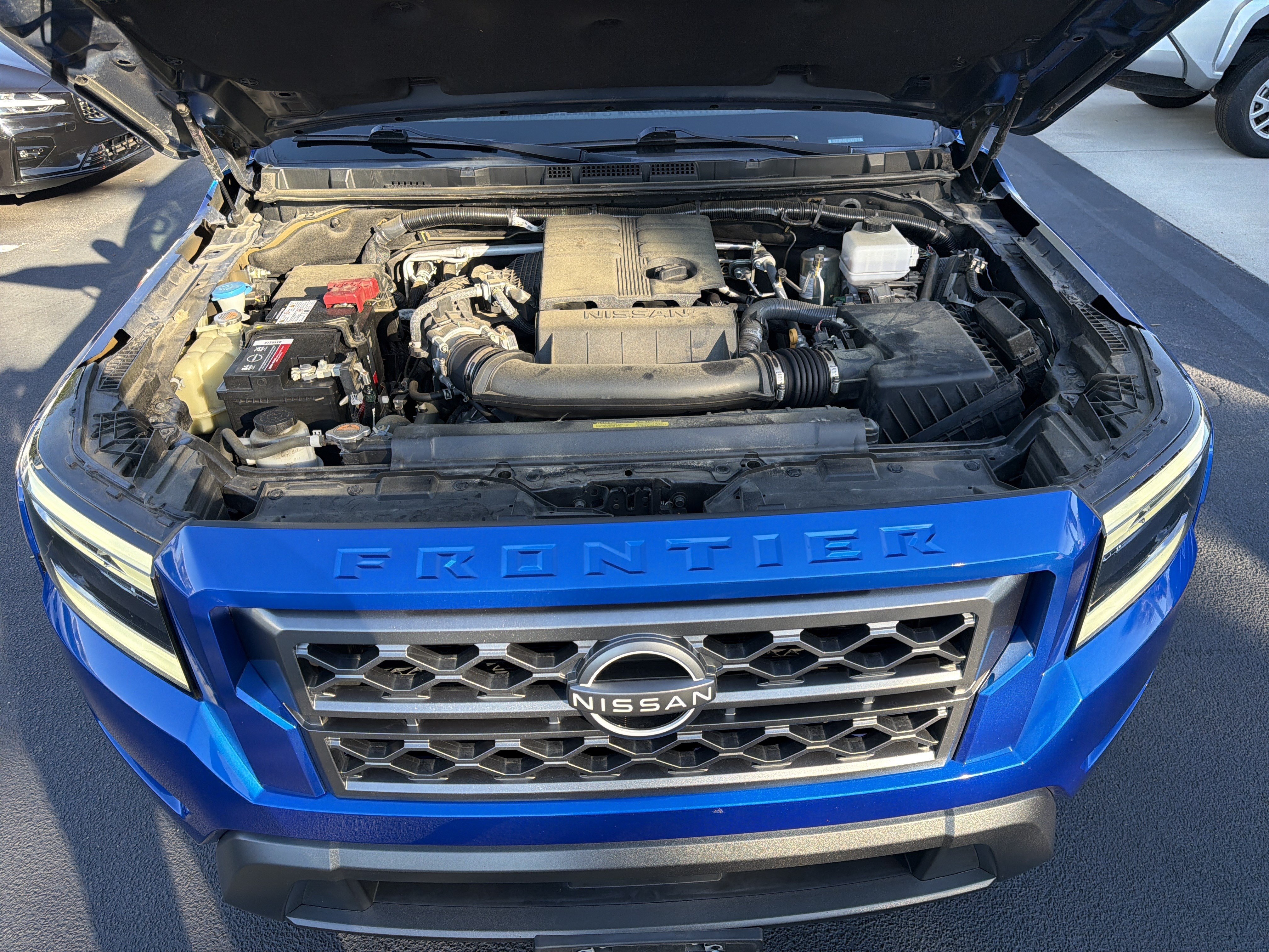 Used 2024 Nissan Frontier SL w/ Technology Package RWD image 36