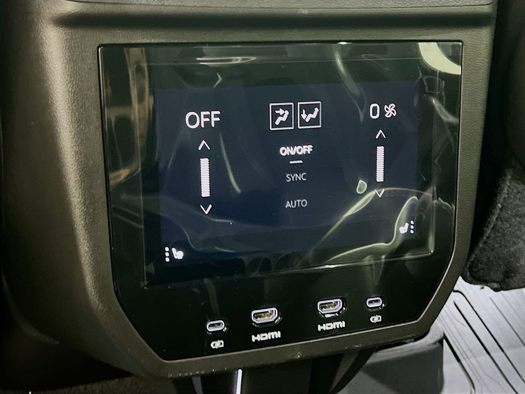 New 2026 GMC Yukon XL AT4 Ultimate w/ LPO, Floor Liner Package AWD/4WD image 20