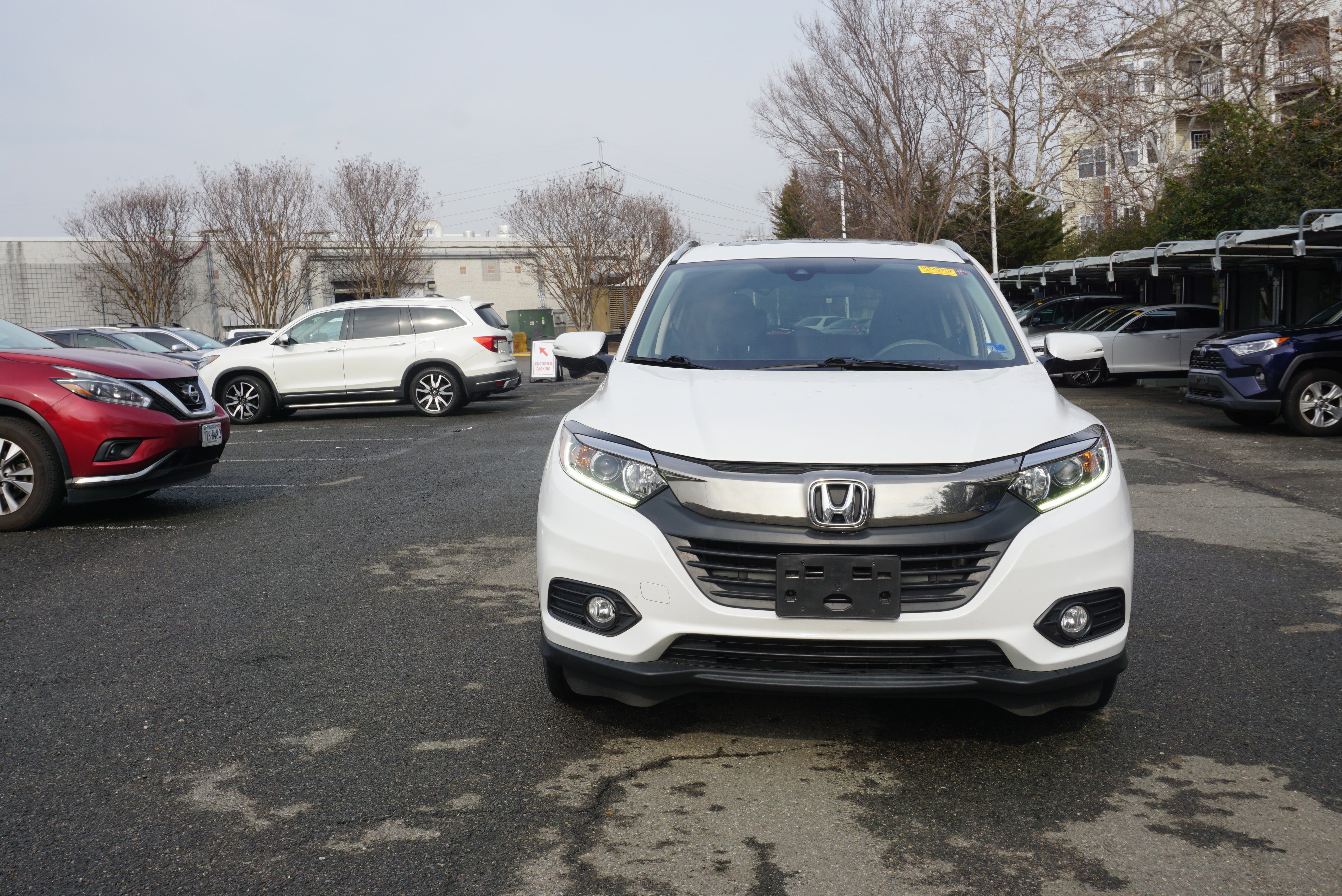 Used 2021 Honda HR-V EX image 2