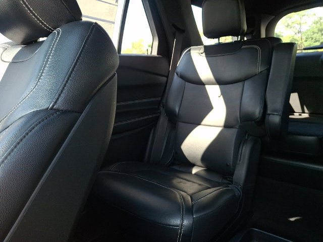 Certified 2020 Ford Explorer ST w/ Premium Technology Package AWD/4WD image 21
