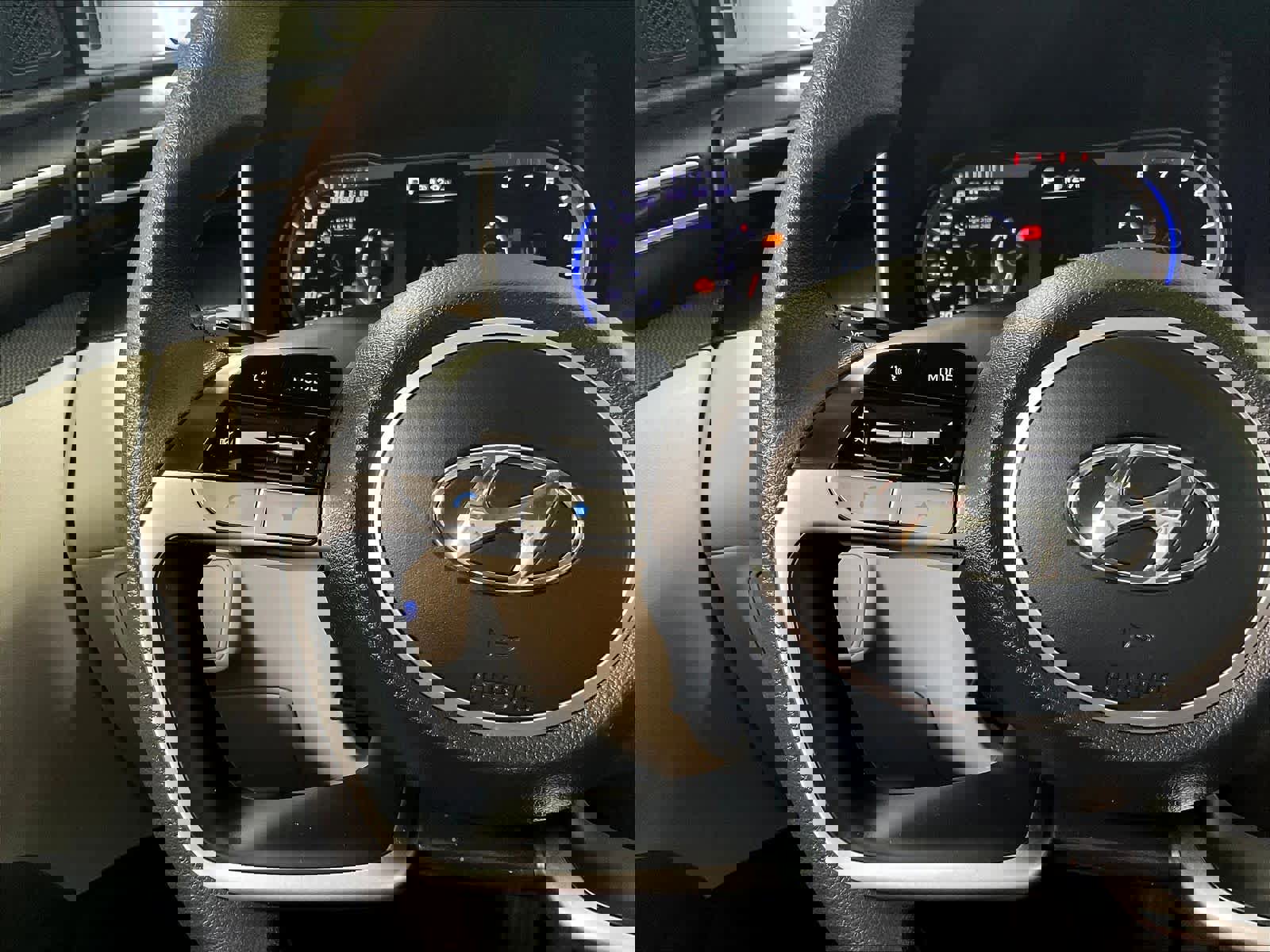 Used 2023 Hyundai Tucson SEL image 22