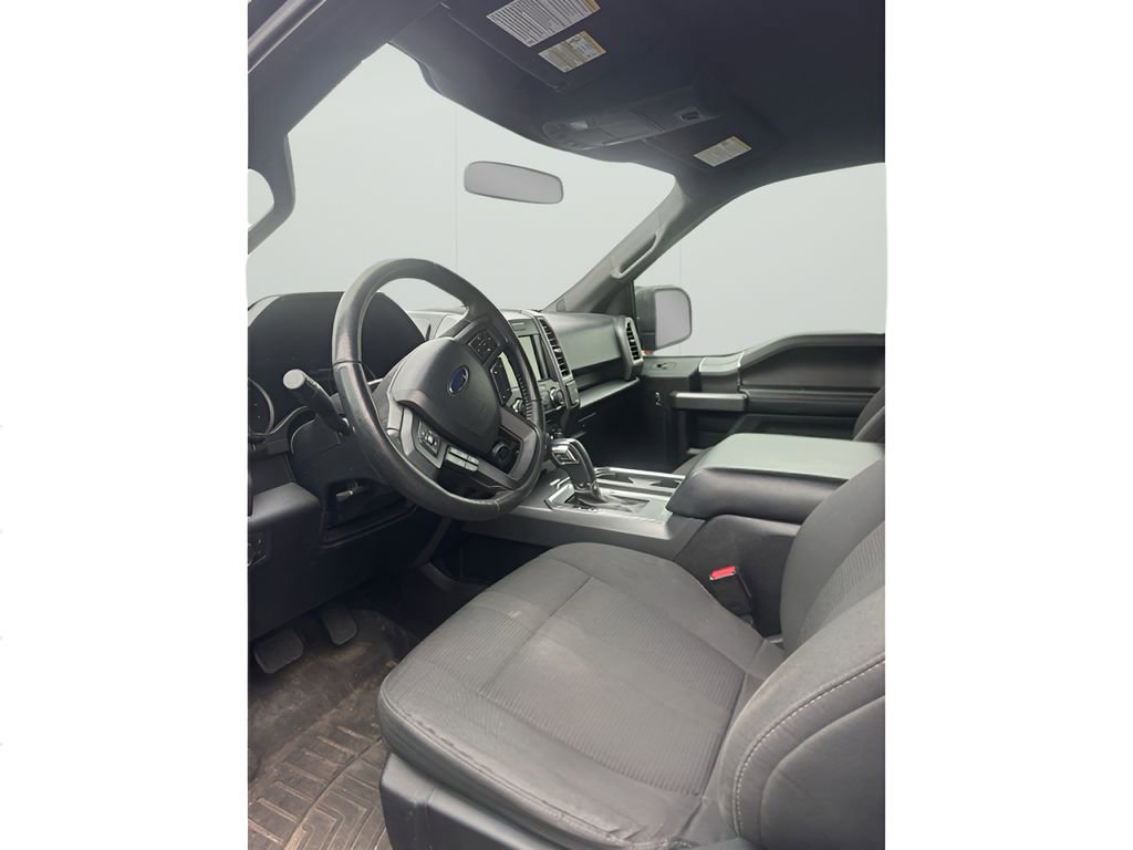Used 2016 Ford F150 XLT w/ Equipment Group 302A Luxury AWD/4WD image 11