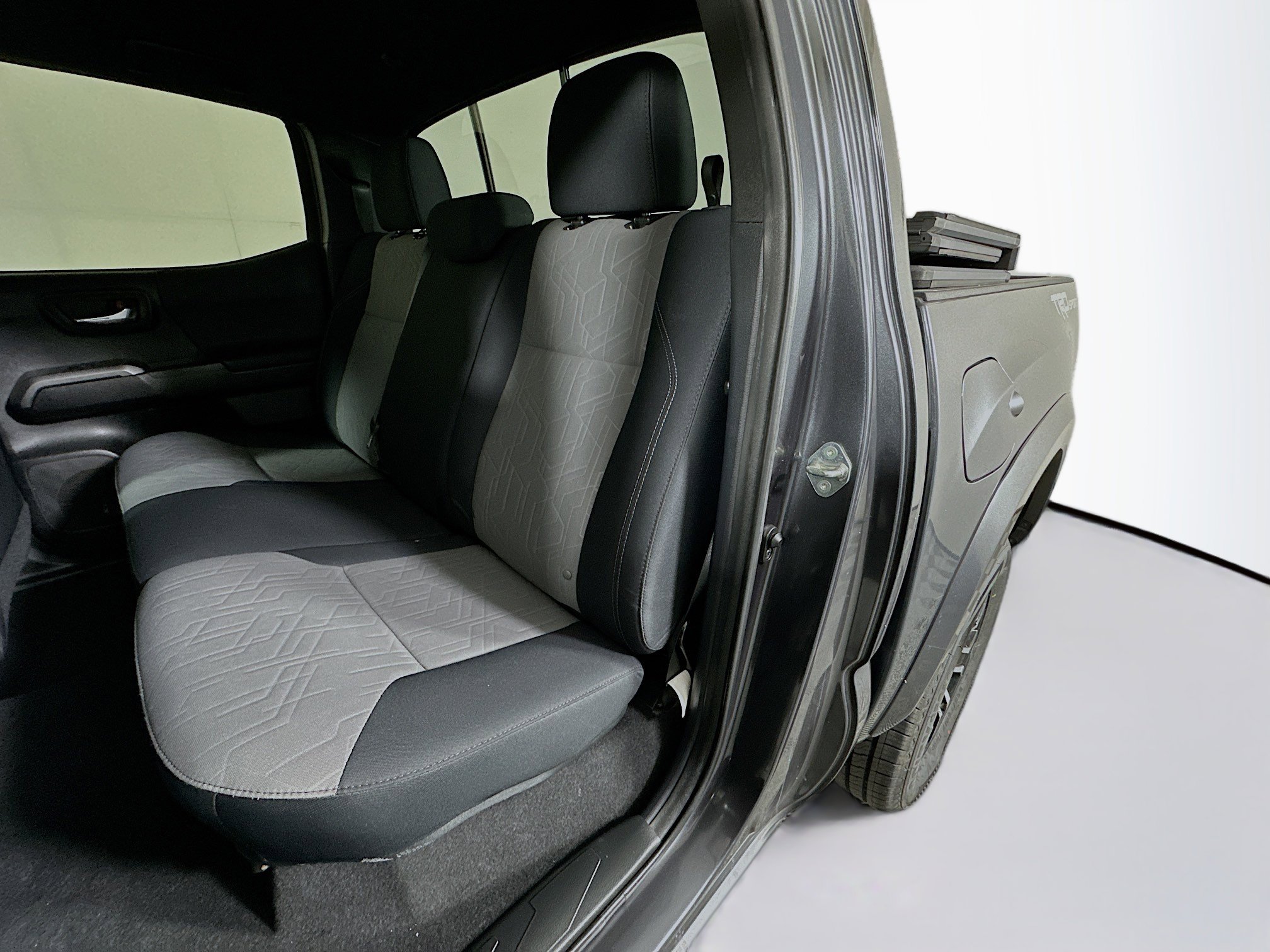 Used 2020 Toyota Tacoma TRD Sport image 25