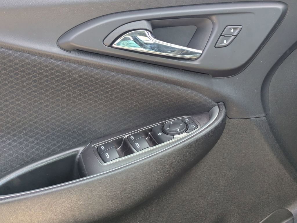 Used 2024 Chevrolet Malibu LT image 13