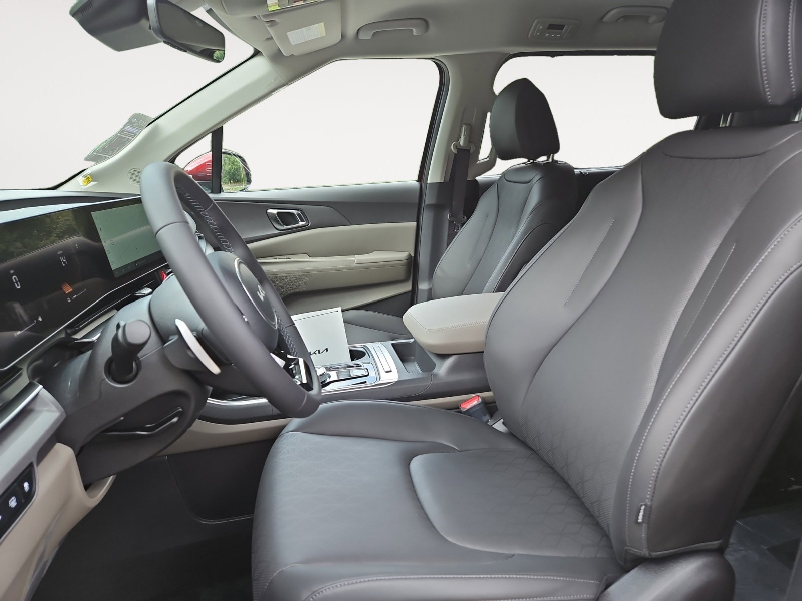 New 2026 Kia Carnival EX image 9