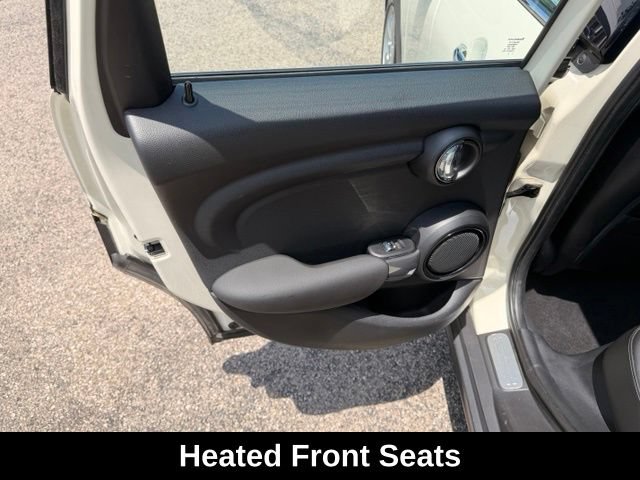 Used 2016 MINI Cooper 4-Door Hardtop FWD image 12
