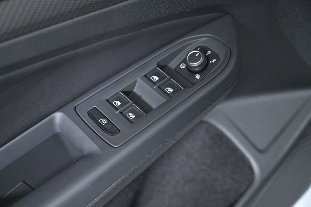 Used 2024 Volkswagen Golf R image 24